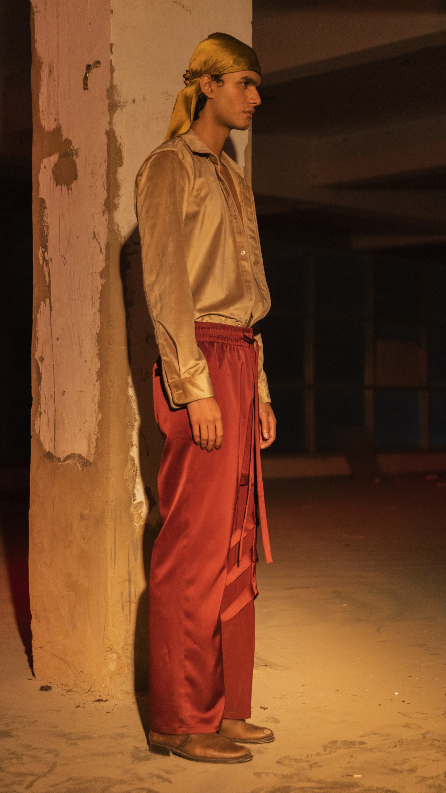 LIGHT BEIGE LOVE OVERSHIRT