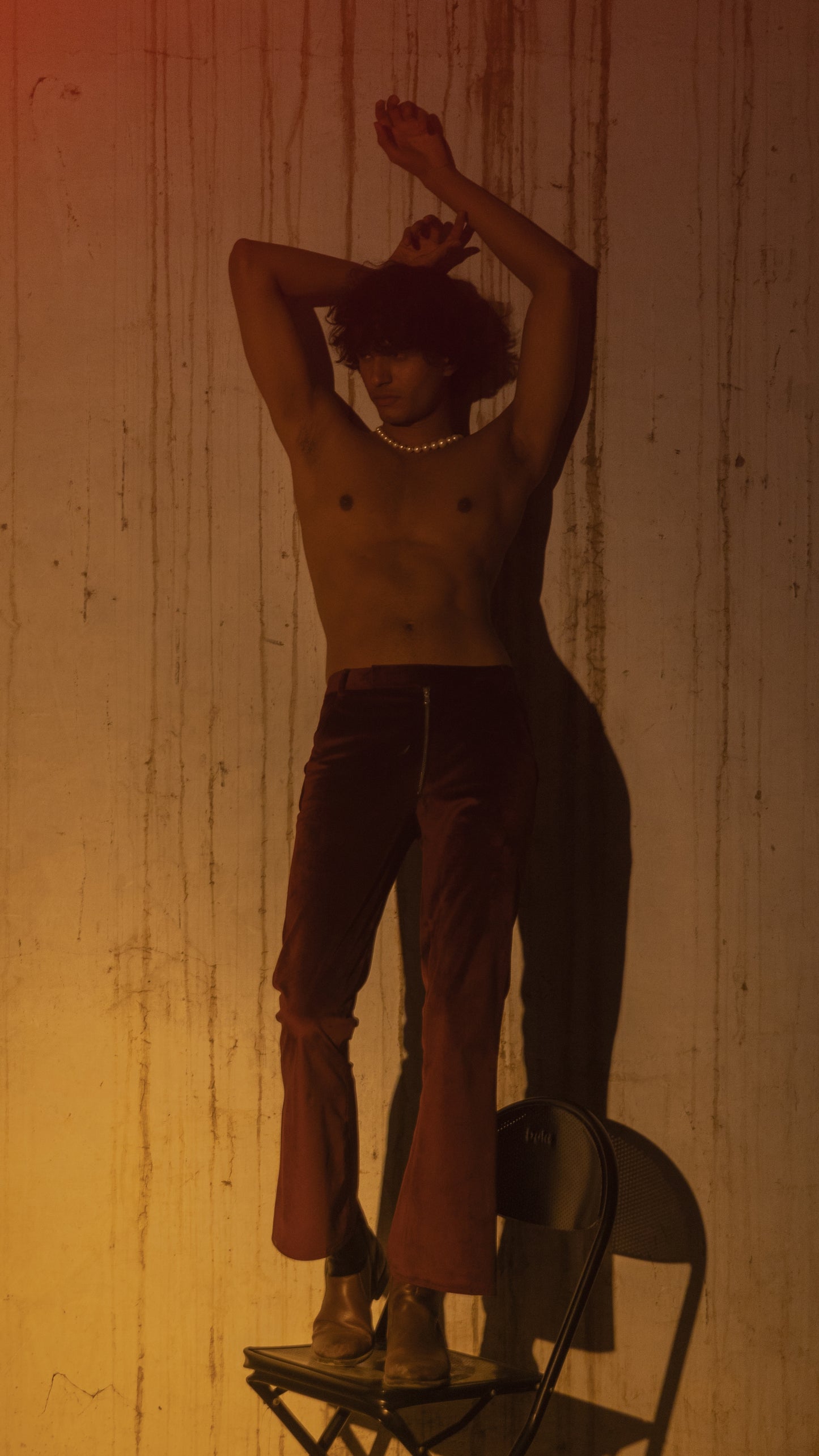 WINE ACCORD FLARED TROUSER