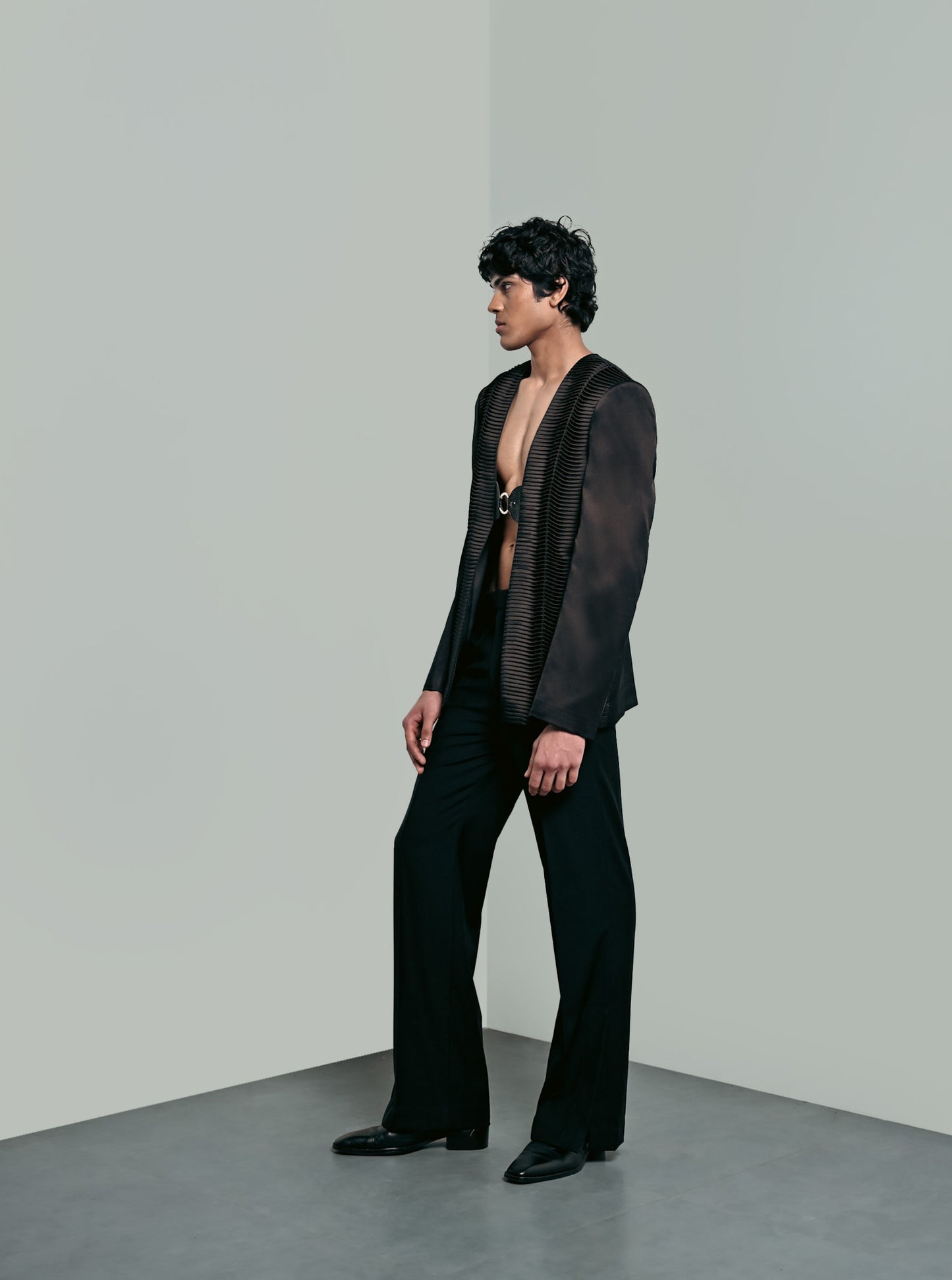 SPLIT- EDGE TROURERS