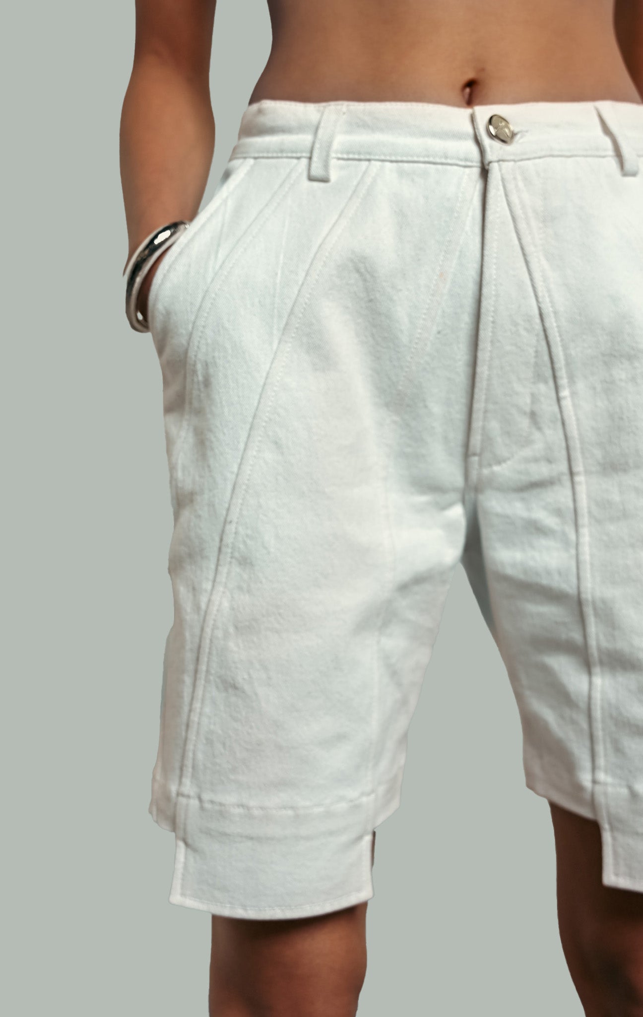 SHELL - MOULD SHORTS