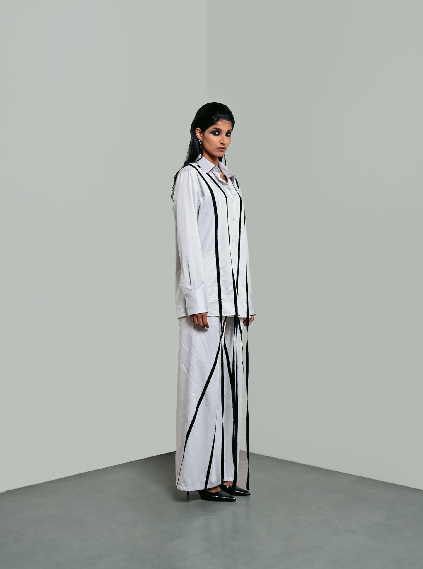 SEAM FLOW TROUSERS .01
