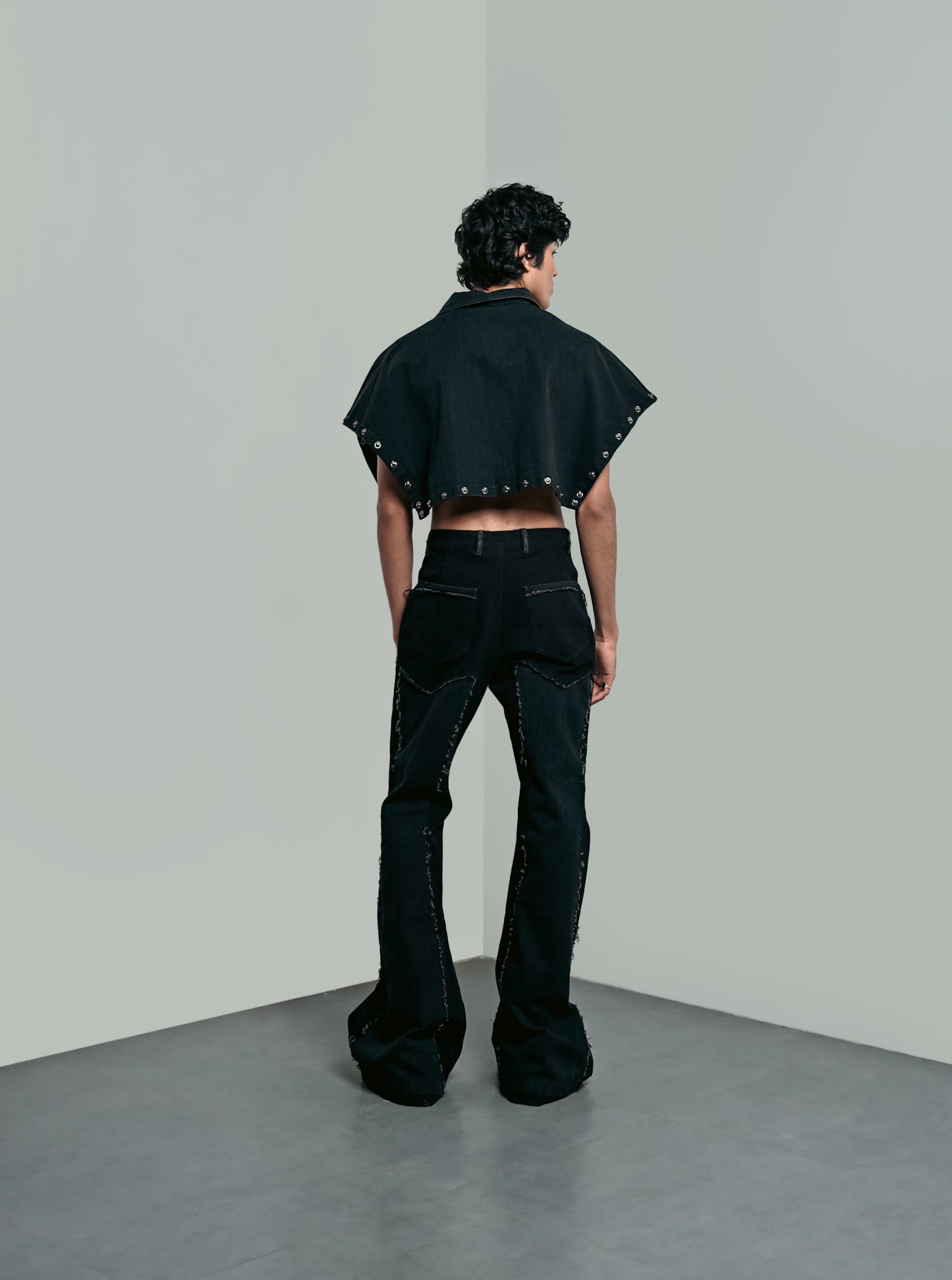 SHIFT JACKET