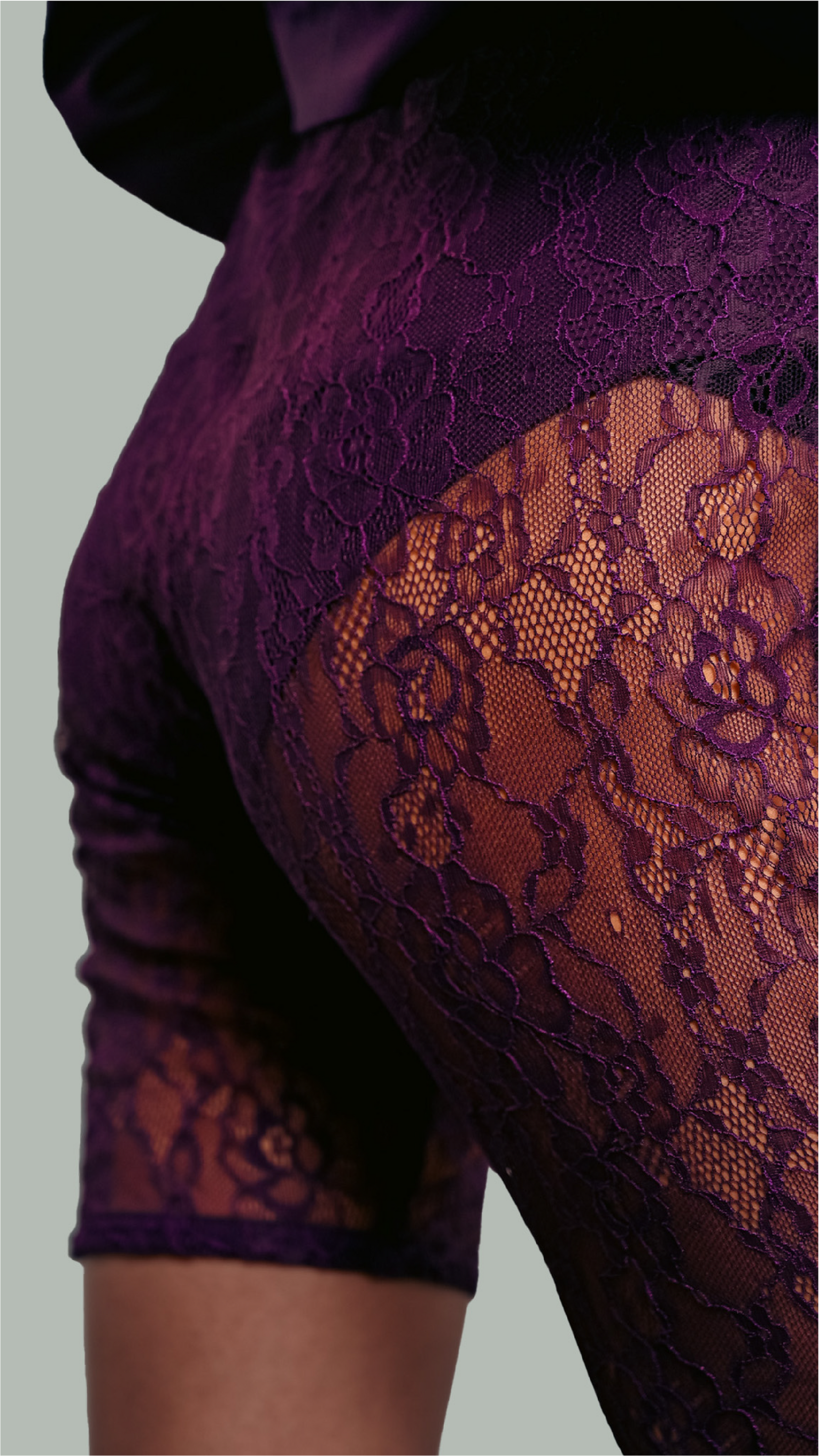 VEIL SHORTS