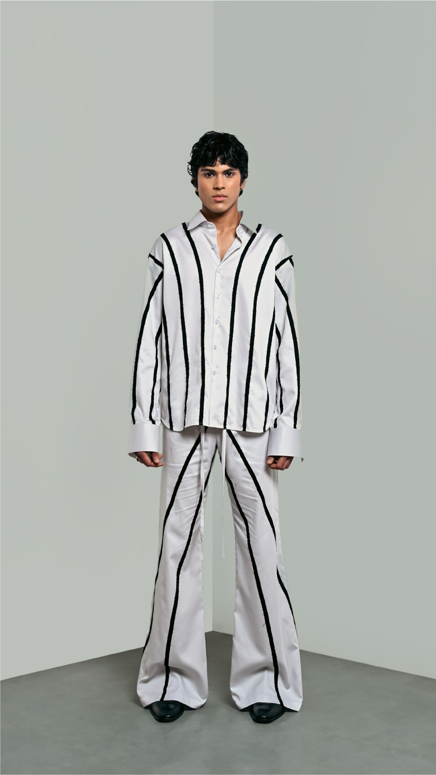 SEAM FLOW TROUSERS .02