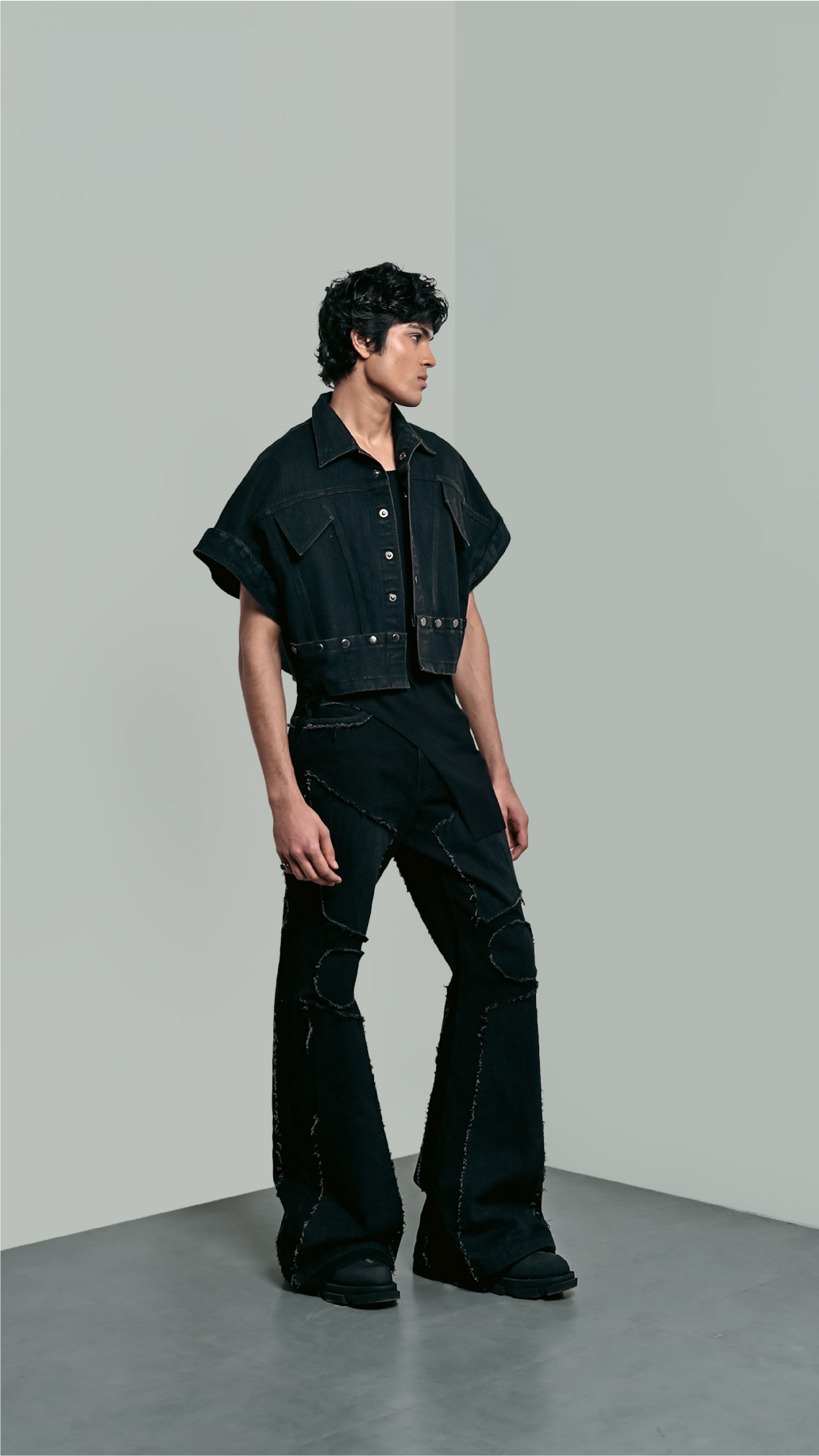 SHIFT JACKET